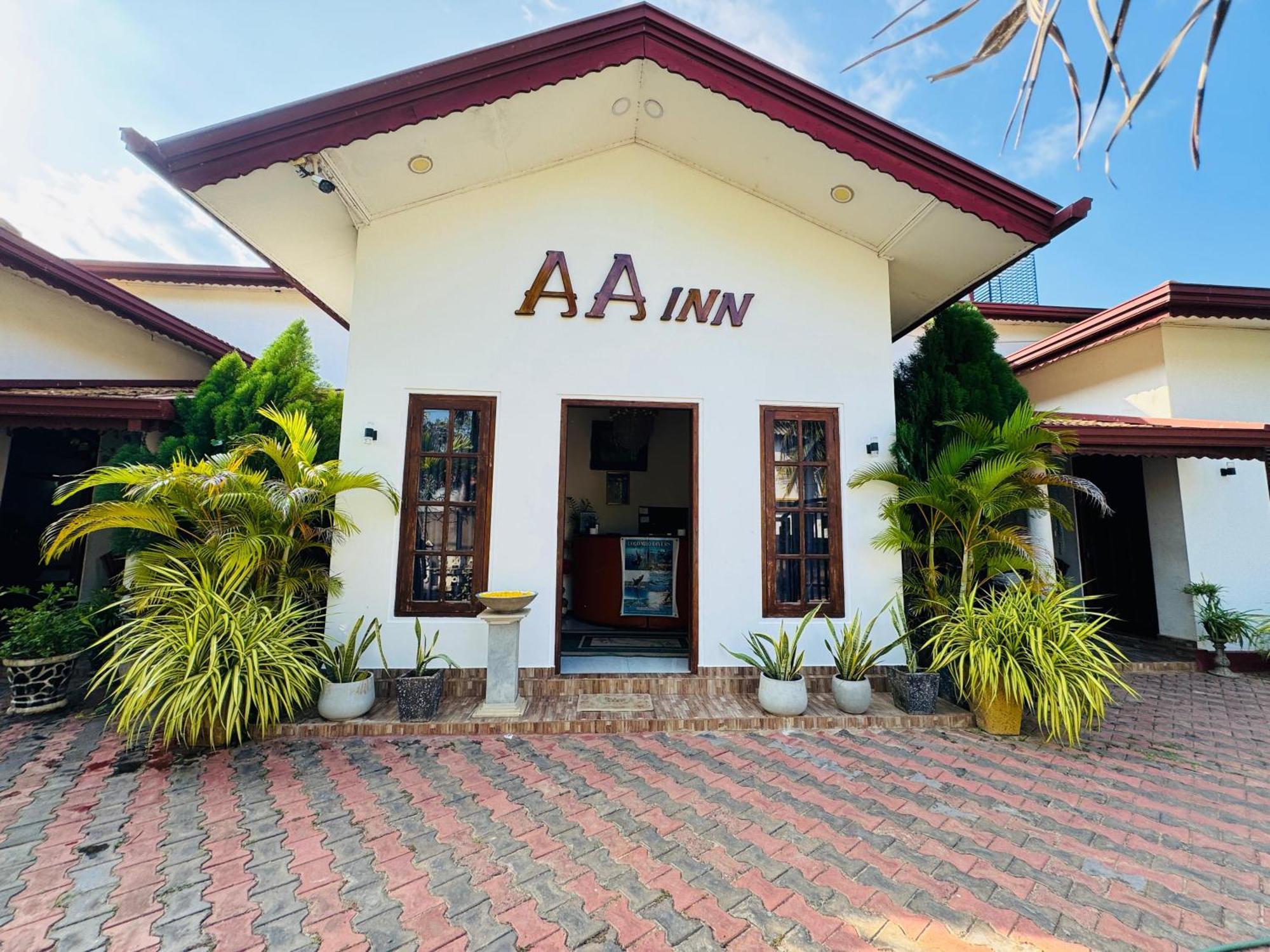 Aa Inn Trincomalee Exterior photo