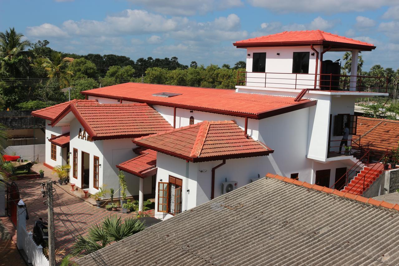 Aa Inn Trincomalee Exterior photo