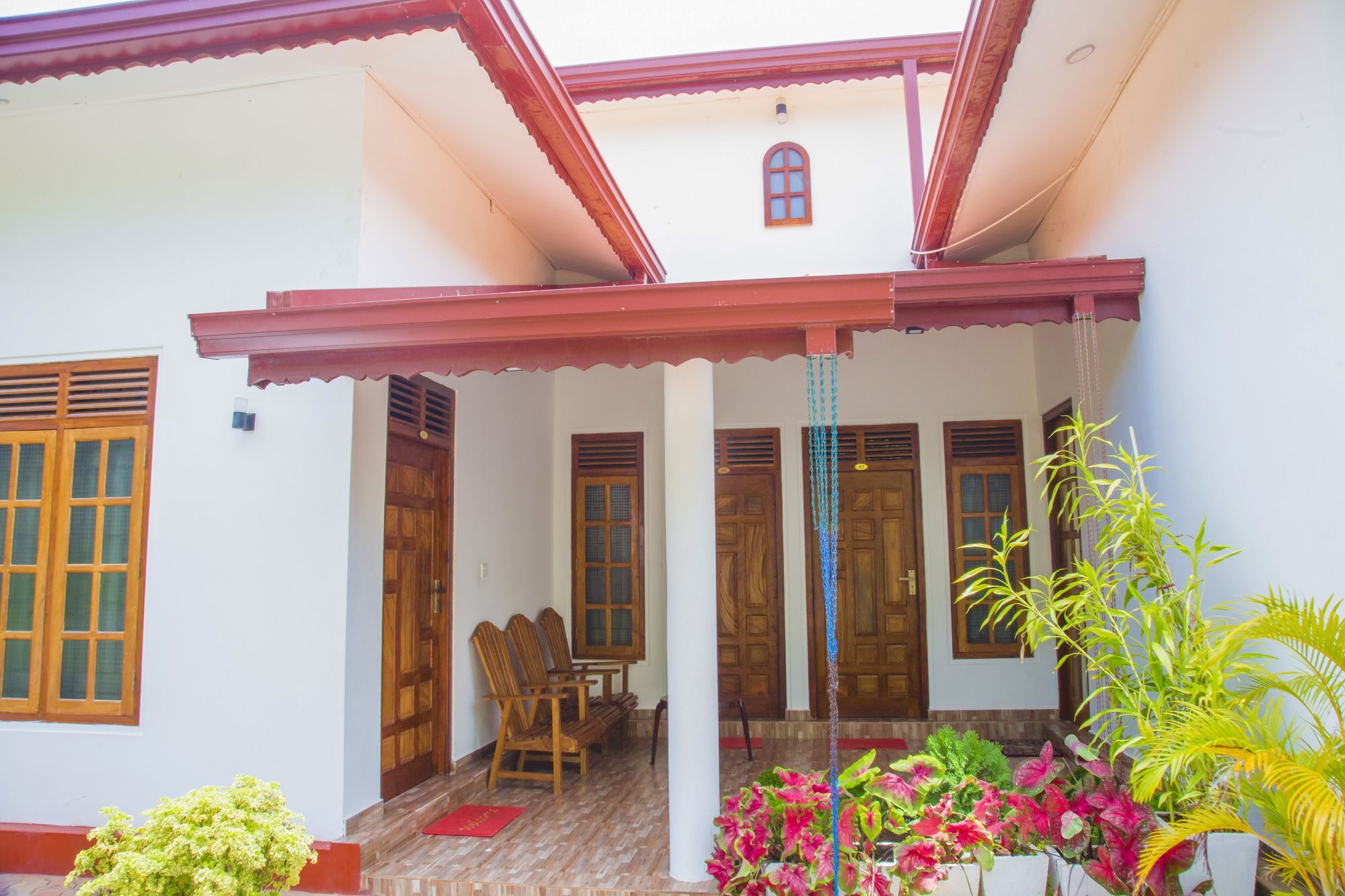 Aa Inn Trincomalee Exterior photo